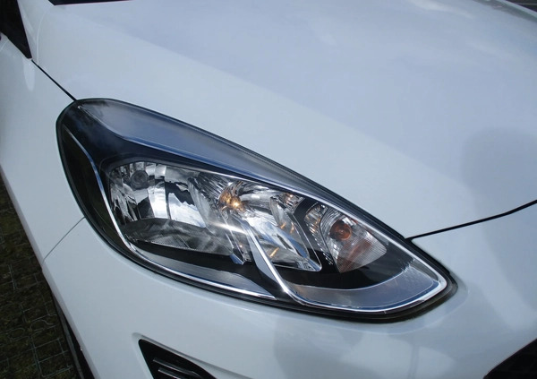 Ford Fiesta cena 47000 przebieg: 26969, rok produkcji 2018 z Karczew małe 211